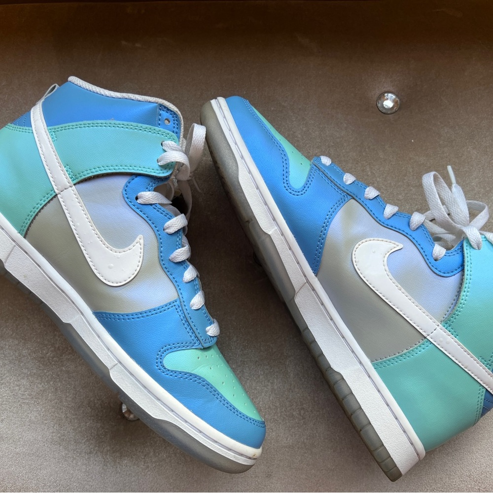 Preloved Nike Men's Dunk High I Got Next {SZ 9} - Picture 9 of 9